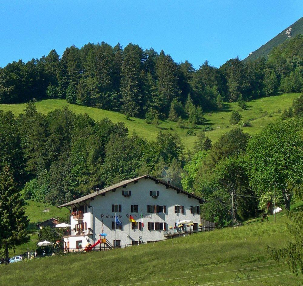 Hotel Rifugio Monte Baldo Avio Zewnętrze zdjęcie