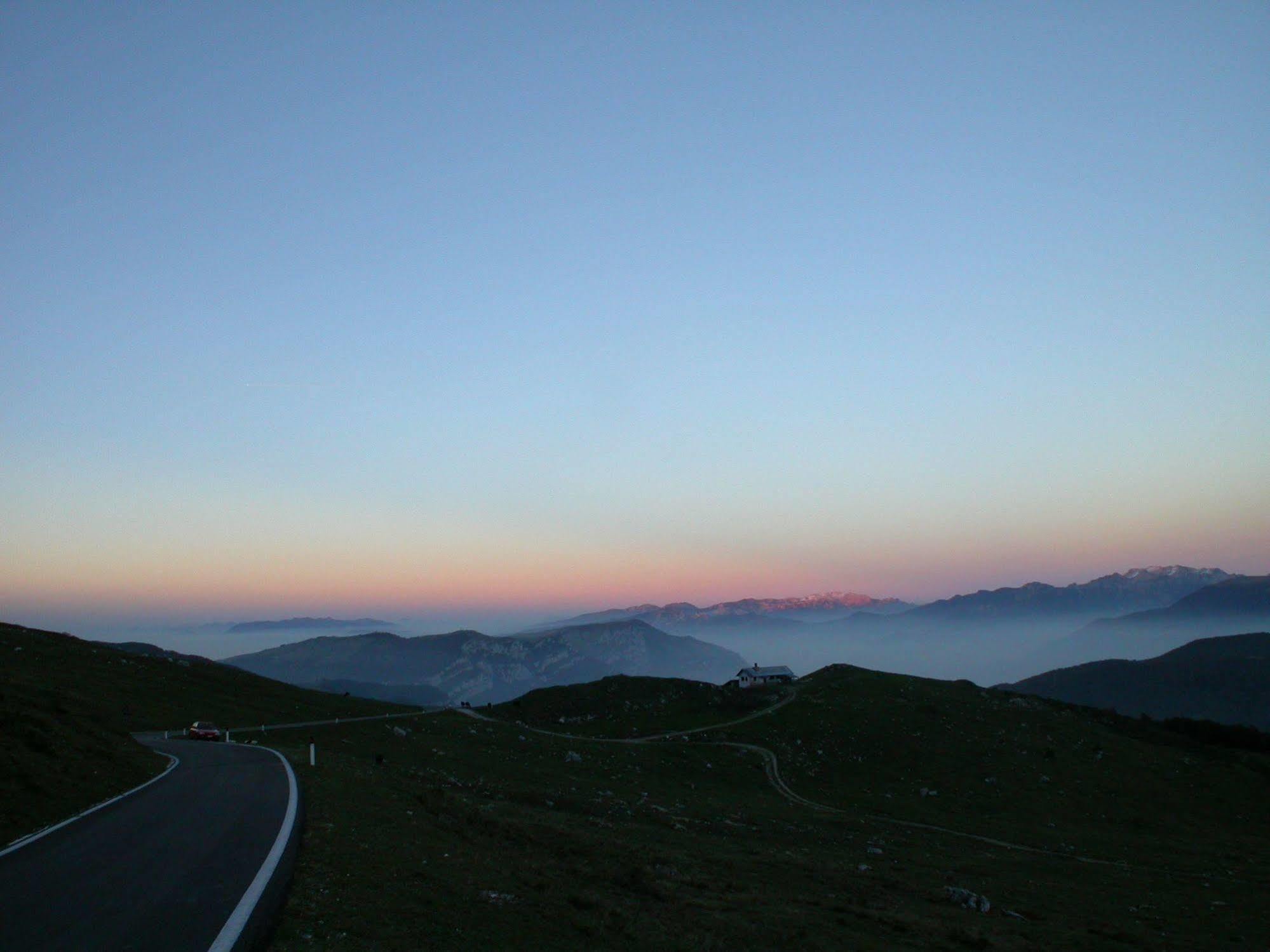 Hotel Rifugio Monte Baldo Avio Zewnętrze zdjęcie