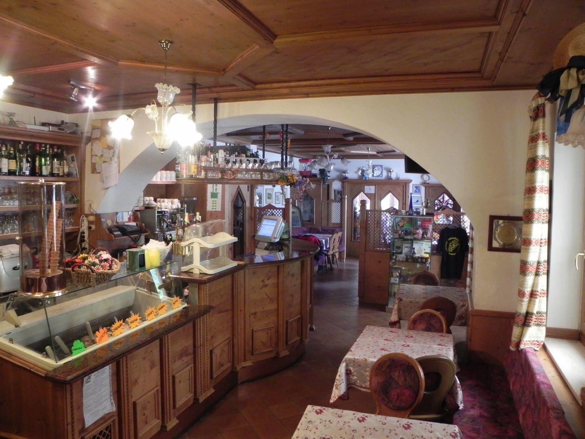 Hotel Rifugio Monte Baldo Avio Zewnętrze zdjęcie