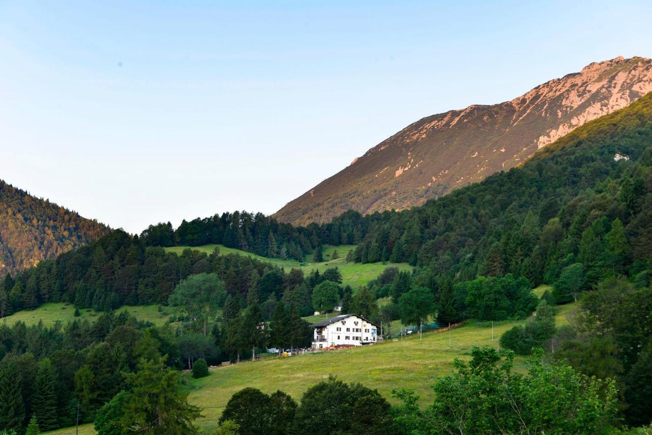 Hotel Rifugio Monte Baldo Avio Zewnętrze zdjęcie