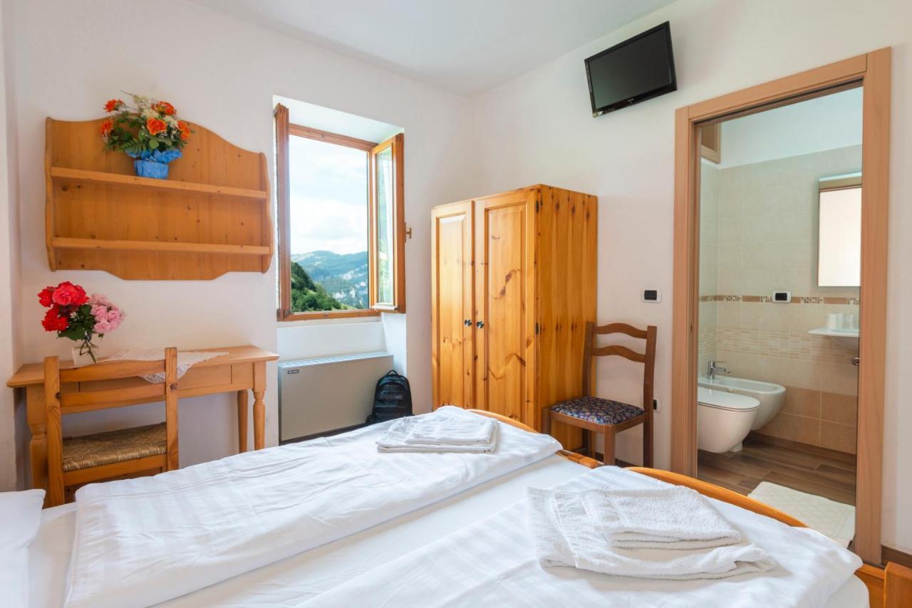Hotel Rifugio Monte Baldo Avio Zewnętrze zdjęcie